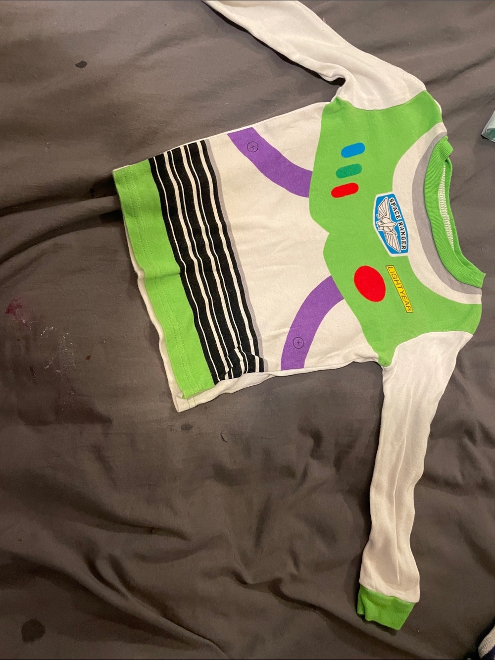 Disney Buzz Lightyear-Inspired Green & White Long-Sleeve Kids Tee